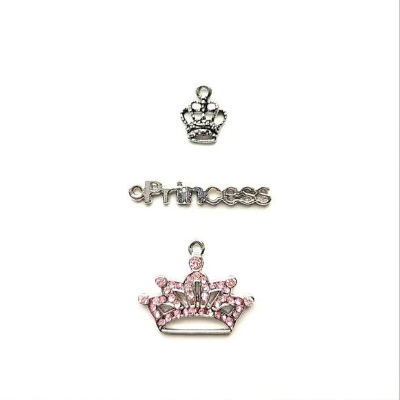 Other Silvertone Princess Charm Set Size ONE SIZE - 2 Thumbnail
