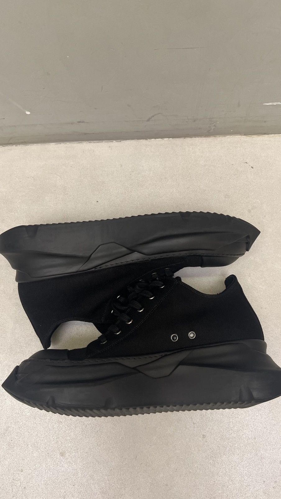 Rick Owens Rick owens drkshdw abstract low top sneaker ramones sz43 Size US 10 / EU 43 - 5 Thumbnail