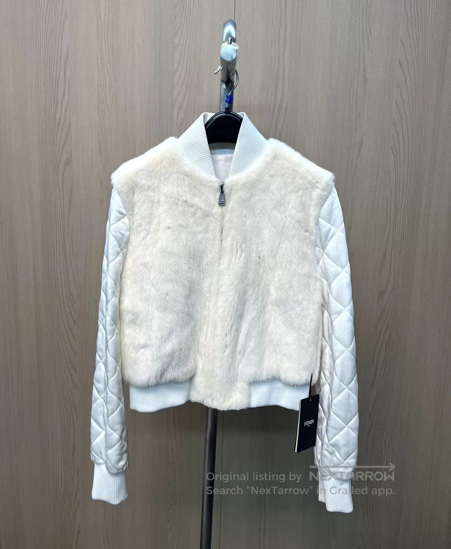 Fendi Fendi Mink Fur Short Coat. Size US XXS / EU 40 - 1 Thumbnail