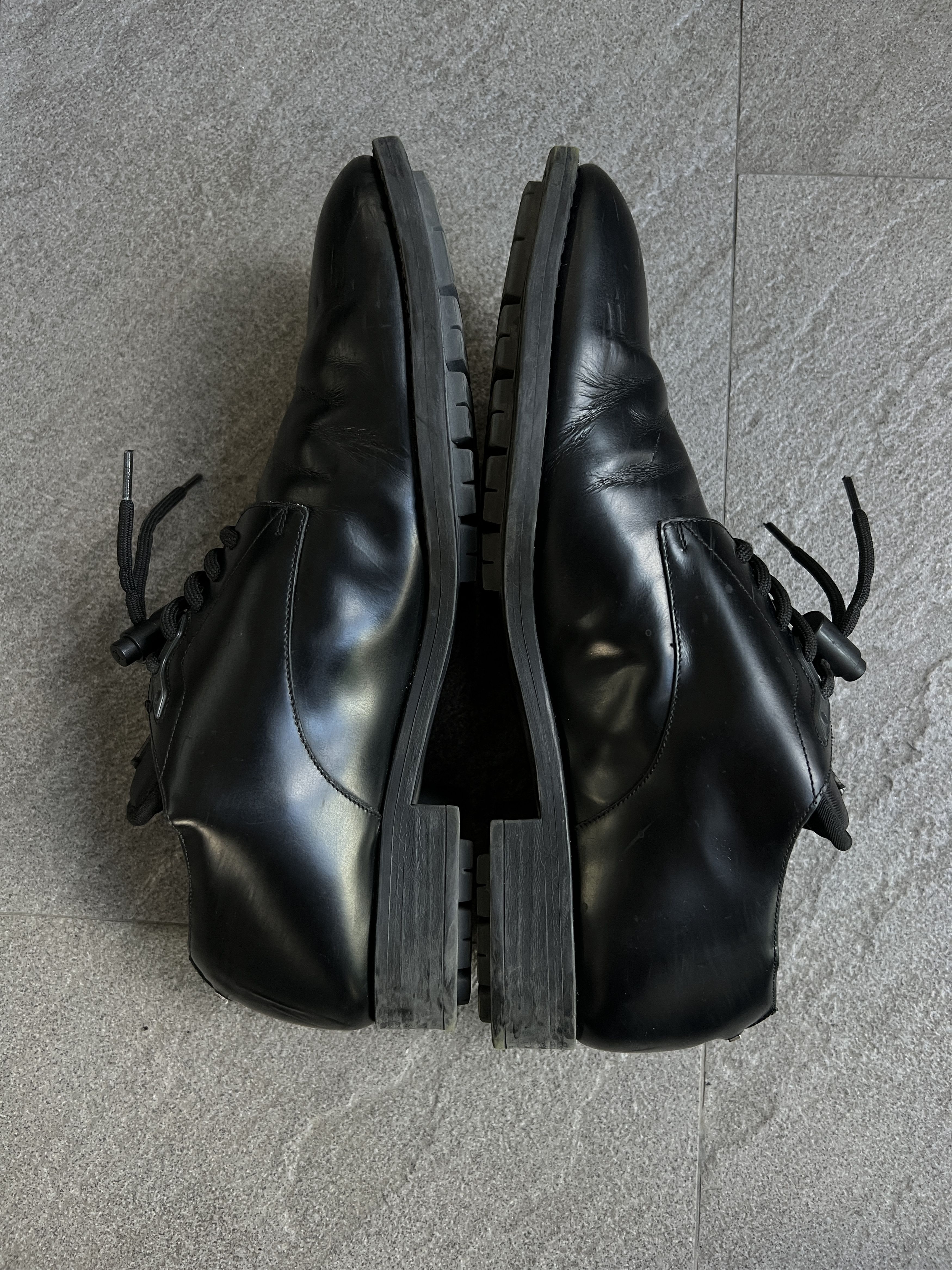 Louis Vuitton Louis Vuitton Black Leather Derby Shoes LV Logo 6.5 Size US 6.5 / EU 39-40 - 9 Thumbnail