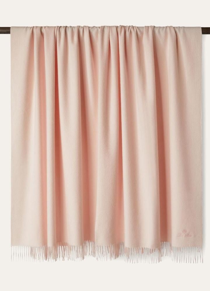 Loro Piana o1srvl11e0526 FAA1158 Size: OS / Unito Blanket in Light Pink Size ONE SIZE - 4 Thumbnail