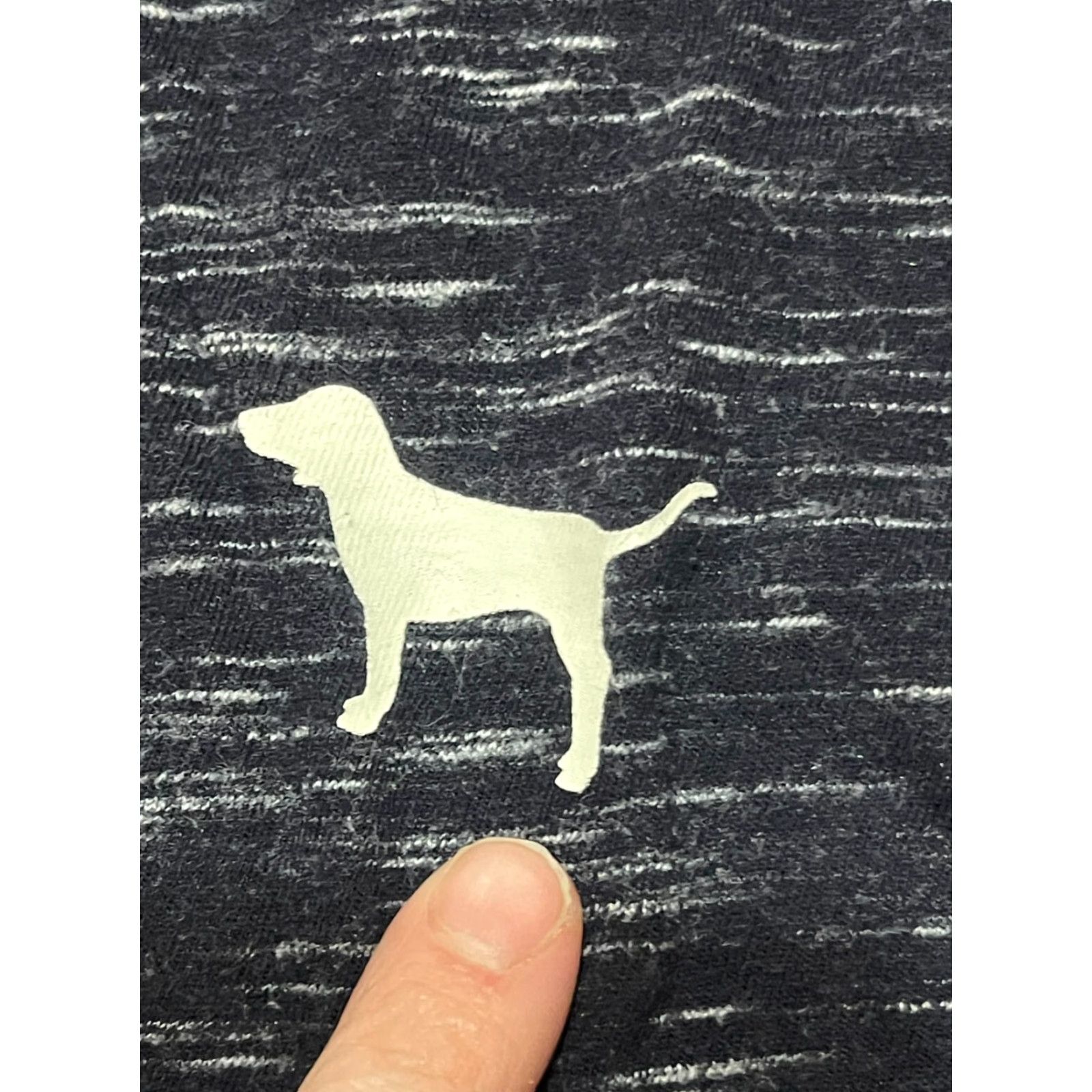 Victoria's Secret Victoria's Secret Shirt Women's XS Blue White Long Sleeve DOG Logo T-Shirt Casual Regular Pullover Neck Round Dog Theme Womens Size XS / US 0-2 / IT 36-38 - 5 Thumbnail