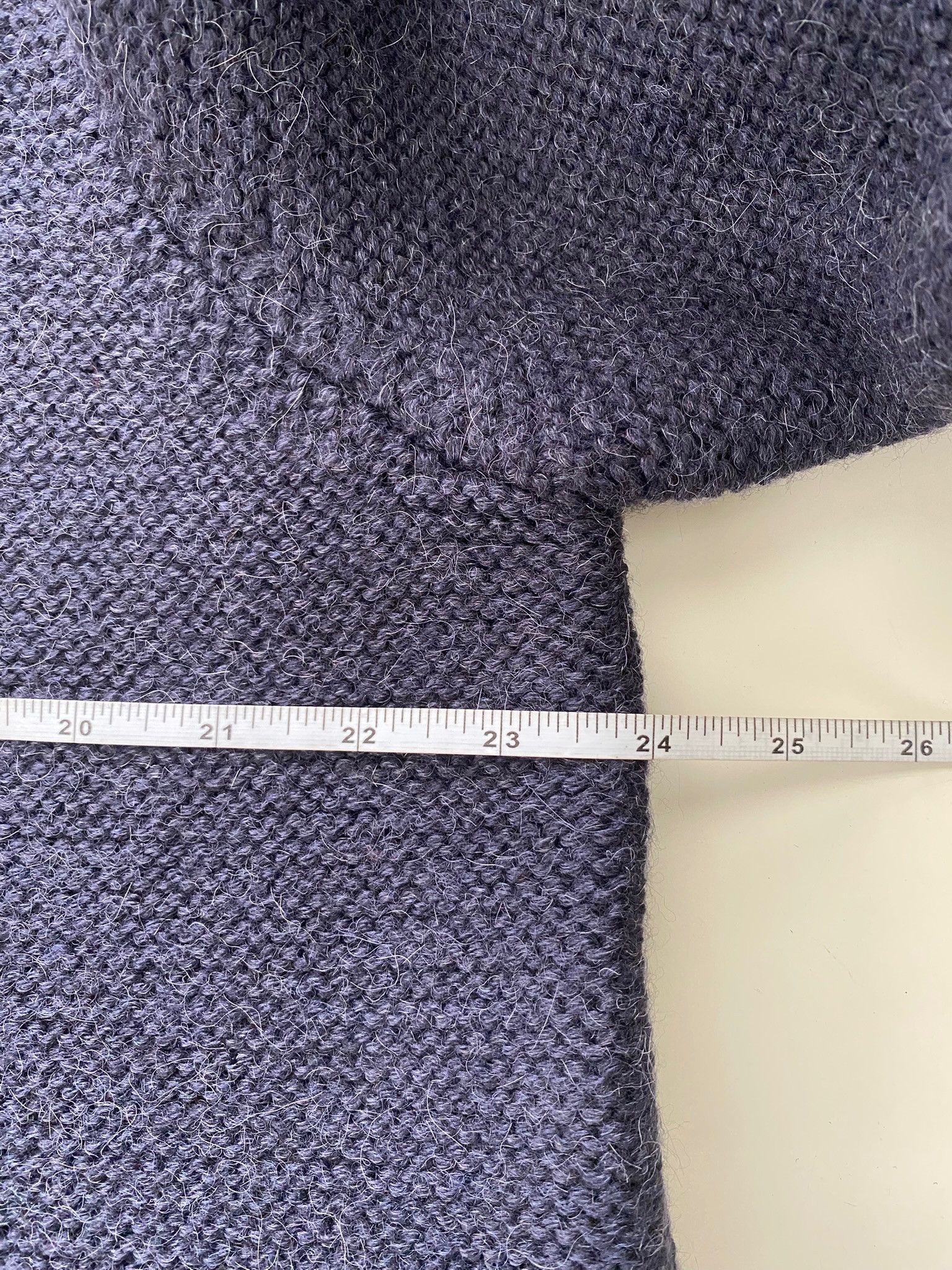 Gucci × MLB Gucci x MLB NY Yankees Alpaca Knit Cardigan - NWT - Size L Size US L / EU 52-54 / 3 - 5 Thumbnail