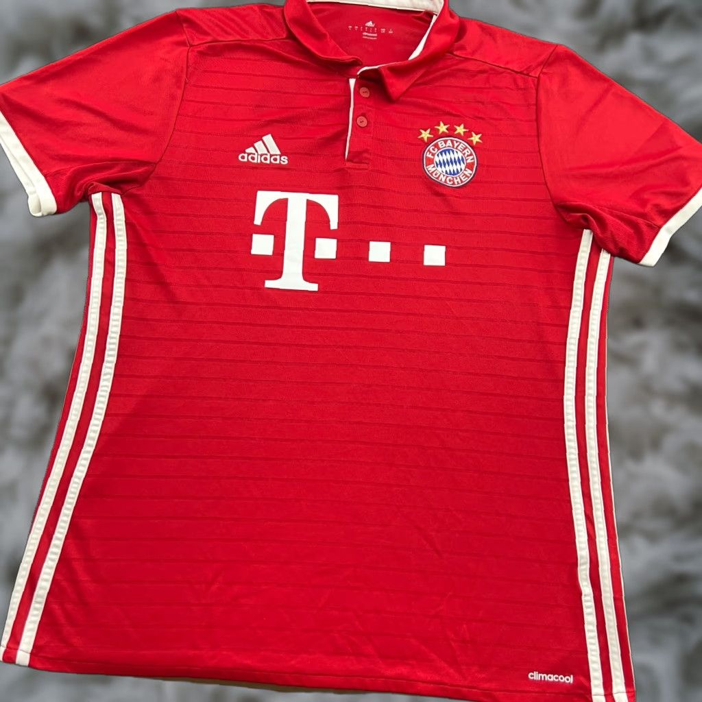 Adidas Bayern Munich 2016 2017 Home Football Jersey Mens L Adidas Shirt Short Sleeve Round Neck Polyester Red Moisture Wicking Quick Dry Football Jersey Mens Size US L / EU 52-54 / 3 - 1 Thumbnail