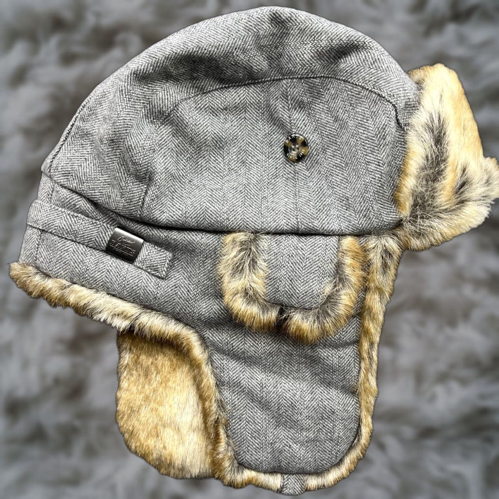 Vintage Barts Deluxe Trapper Hat One Size Faux Fur Aviator Ushanka Quilted Gray Womens/Unisex Adults Hat Size ONE SIZE - 1 Thumbnail