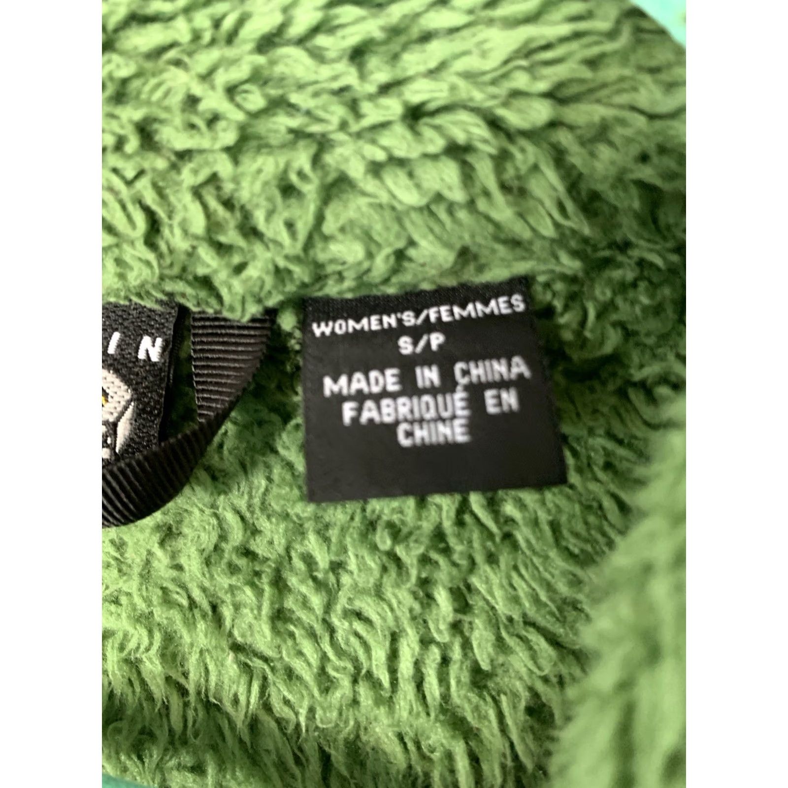 Mountain Hardwear VINTAGE Mountain Hardwear Jacket Womans Small Green Black Monkey Man Hi Pile Full Zip Size S / US 4 / IT 40 - 6 Thumbnail