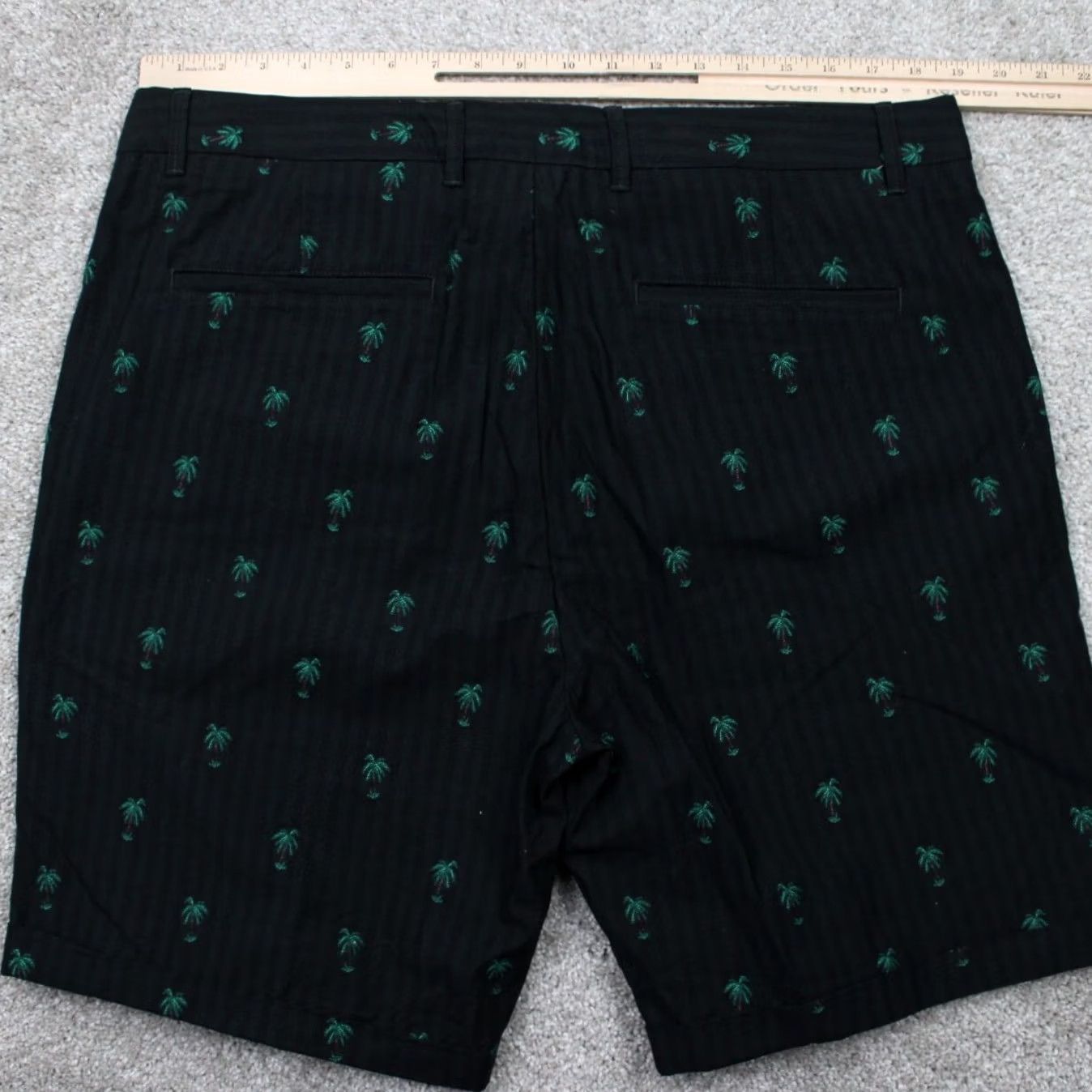 Scotch & Soda Scotch & Soda Chino Shorts Mens 36 Black/Green Island Getaway 9" inseam Size US 36 / EU 52 - 6 Thumbnail