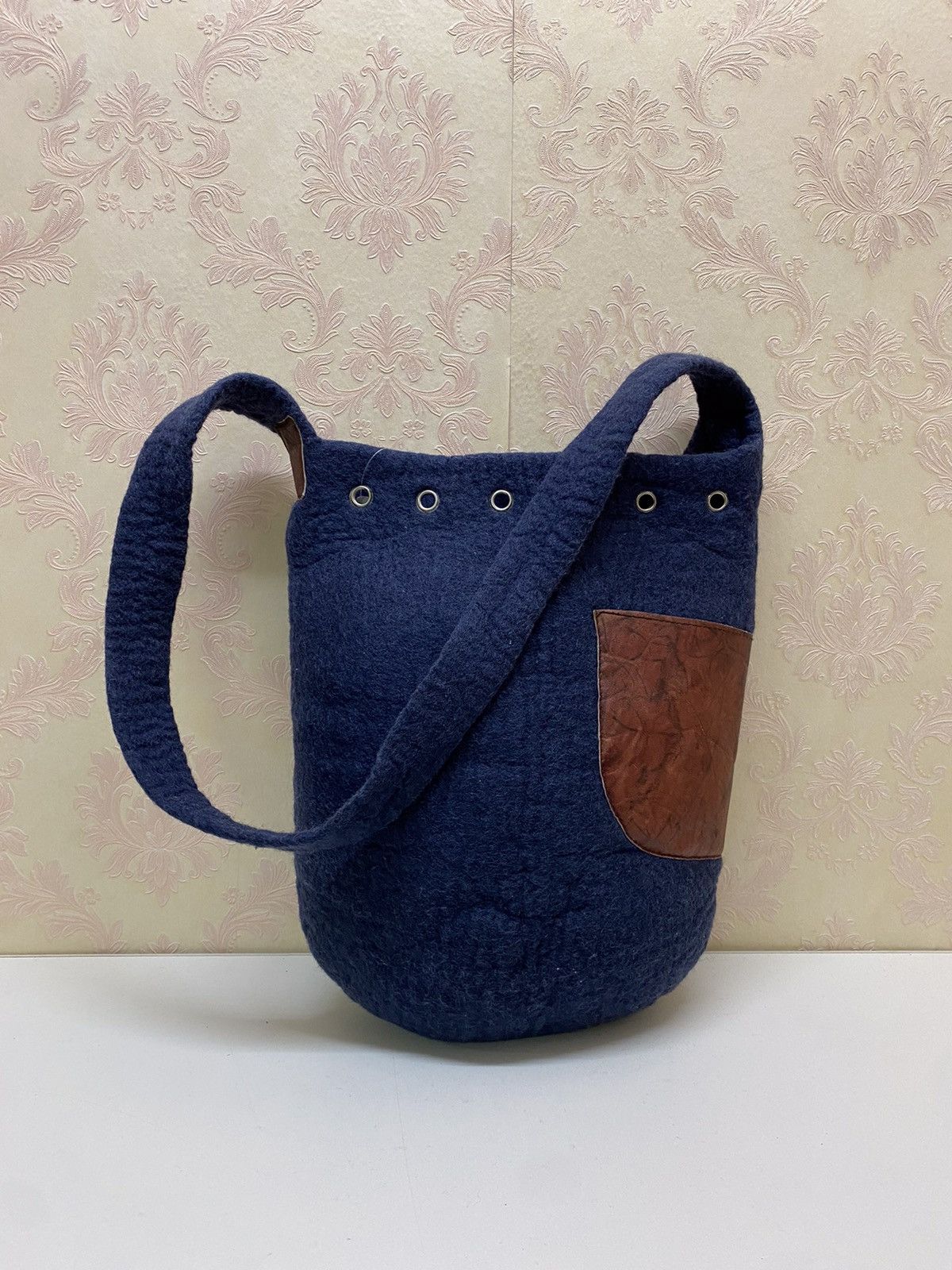 Japanese Brand Japanese Brand Crossbody Wool Bag Size ONE SIZE - 3 Thumbnail