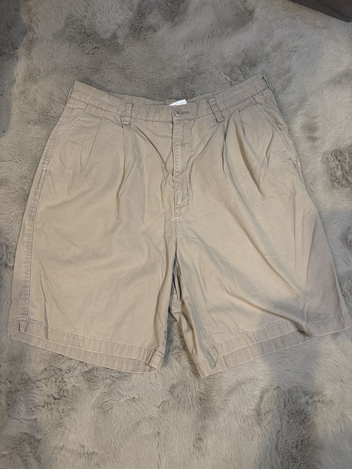Nike Nike Golf Men’s Pleated Chino Shorts Beige Khaki Size 33 Size US 34 / EU 50 - 1 Thumbnail