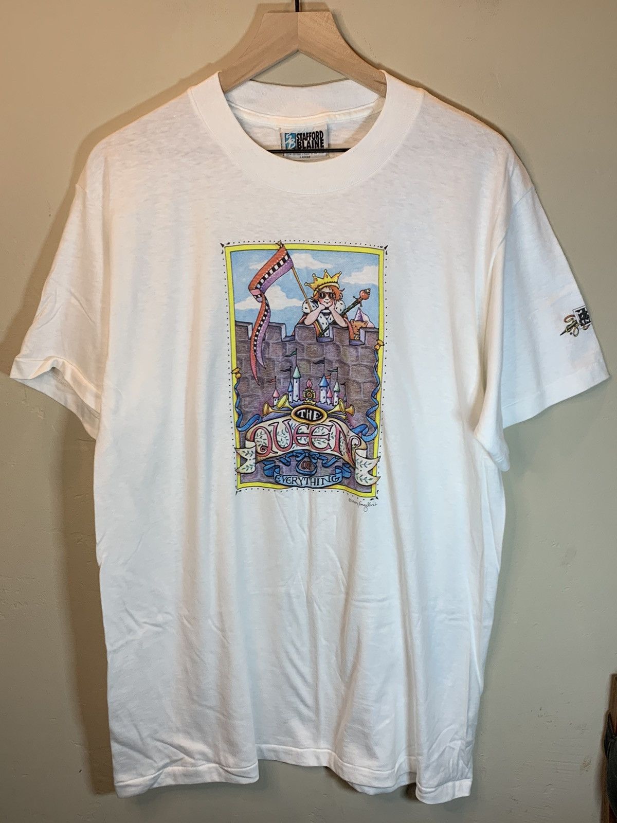 Vintage *RARE* Vintage Queen Of Everything Mary Engelbreit Art Shirt Size US L / EU 52-54 / 3 - 1 Thumbnail