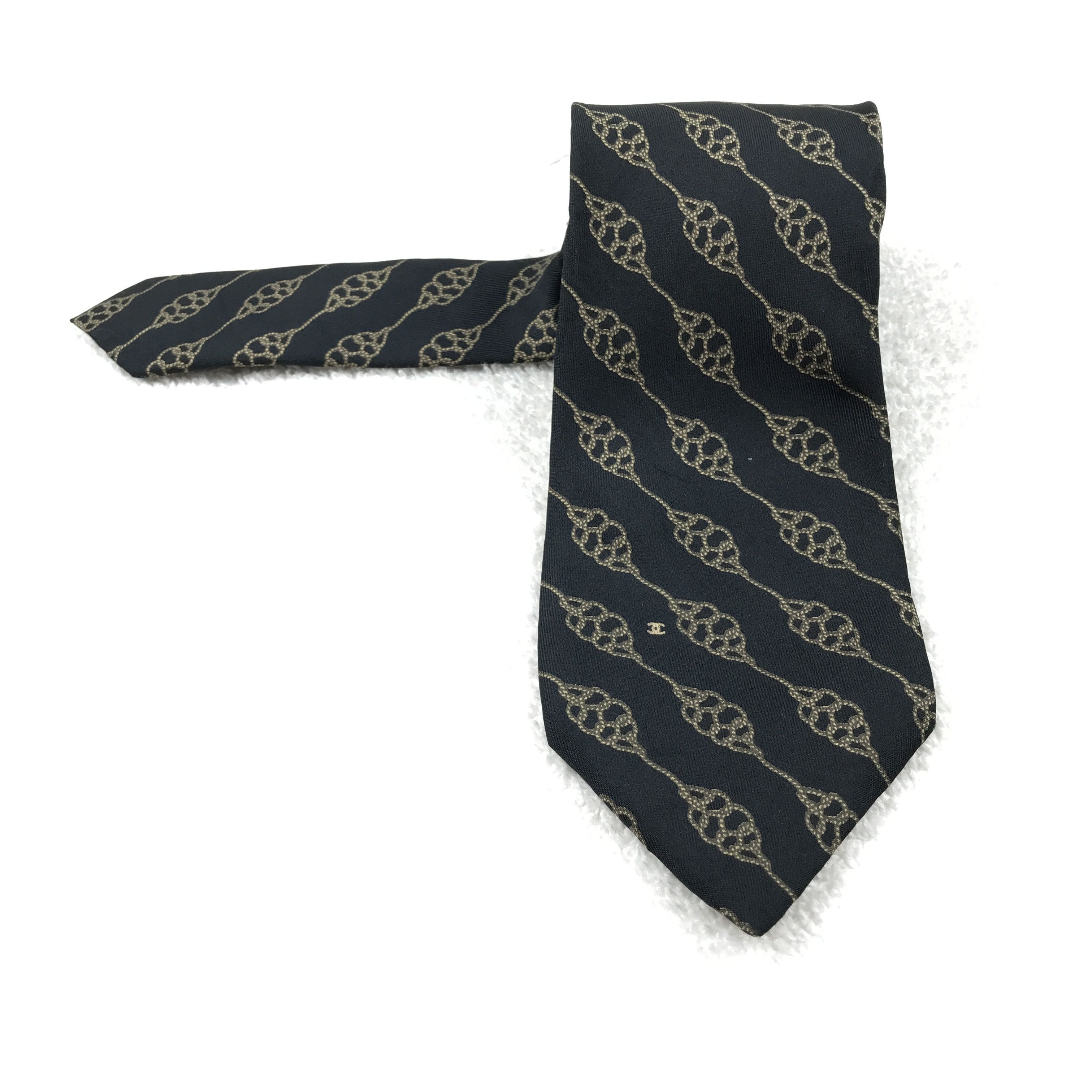 Chanel × Vintage Vintage Chanel Silk Necktie Size ONE SIZE - 1 Thumbnail
