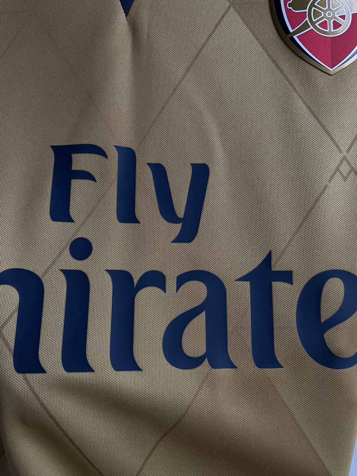 Puma Arsenal 2015 2016 Away Football Shirt Soccer Jersey Puma Size US S / EU 44-46 / 1 - 9 Thumbnail