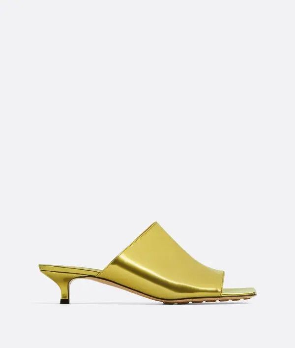Bottega Veneta o1n1vont1225 Stretch Mules in Gold Size US 7.5 / IT 37.5 - 1 Thumbnail