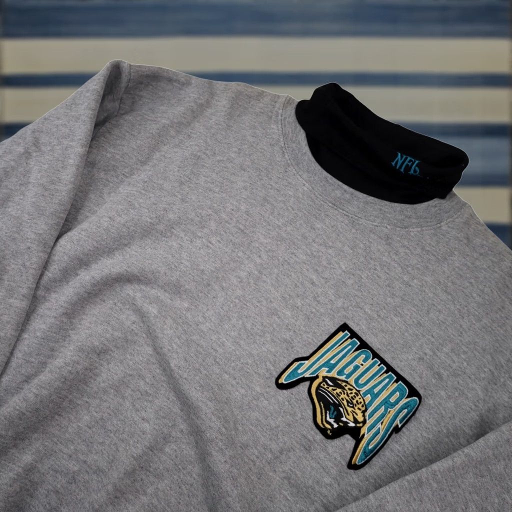 NFL VINTAGE Majestic Jacksonville Jaguars Sweatshirt Patch Mock Neck Pullover Men XL Gray NFL Size US XL / EU 56 / 4 - 1 Thumbnail