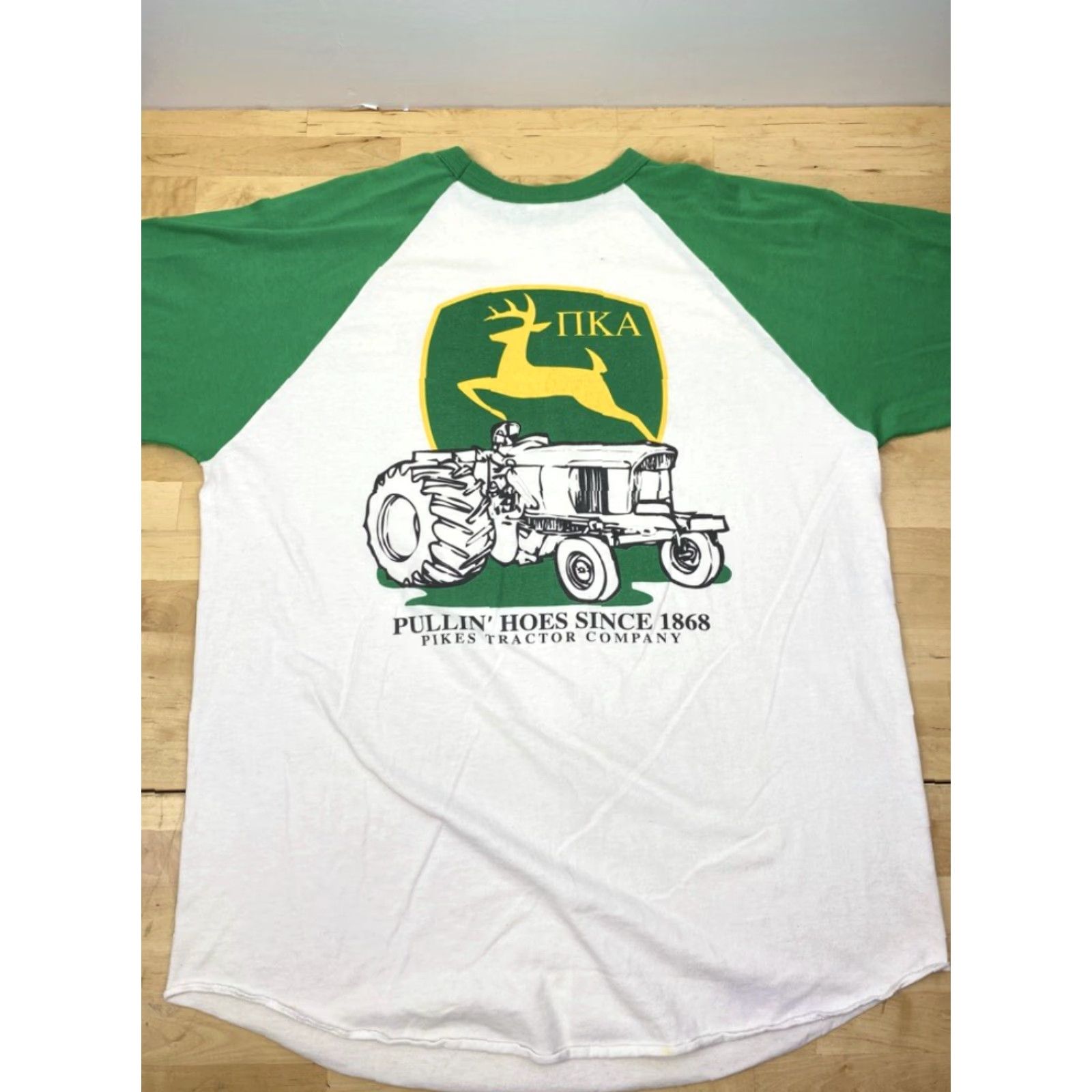 Vintage VINTAGE College Pullin' Hoes Graphic 3/4 Green T Shirt XL #3081 Size US XL / EU 56 / 4 - 3 Thumbnail