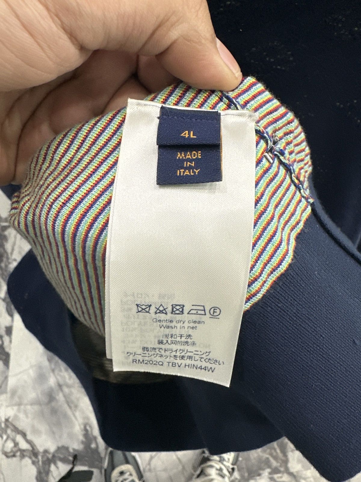 Louis Vuitton Louis Vuttion cashmere drop needle monogram LS Size US XXL / EU 58 / 5 - 4 Thumbnail
