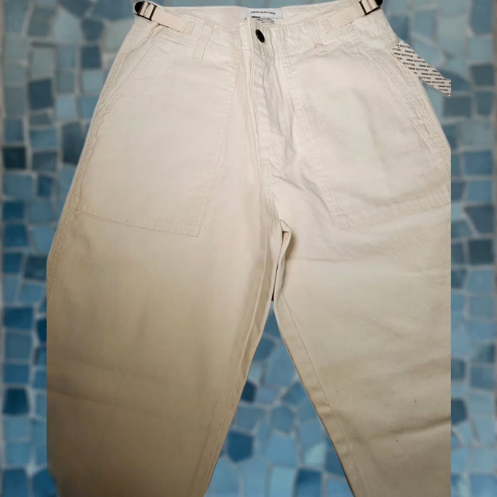 Urban Outfitters VINTAGE? No. Size US 30 / EU 46 - 1 Thumbnail