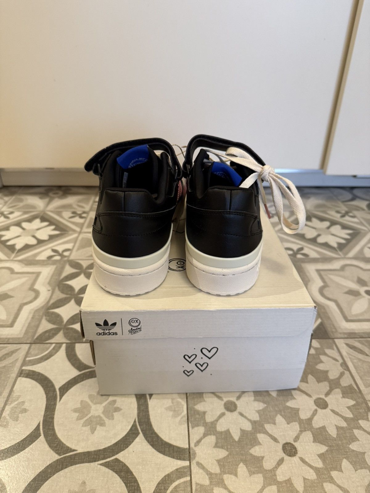 Adidas Adidas forum low andre saraiva Size US 10 / EU 43 - 3 Thumbnail