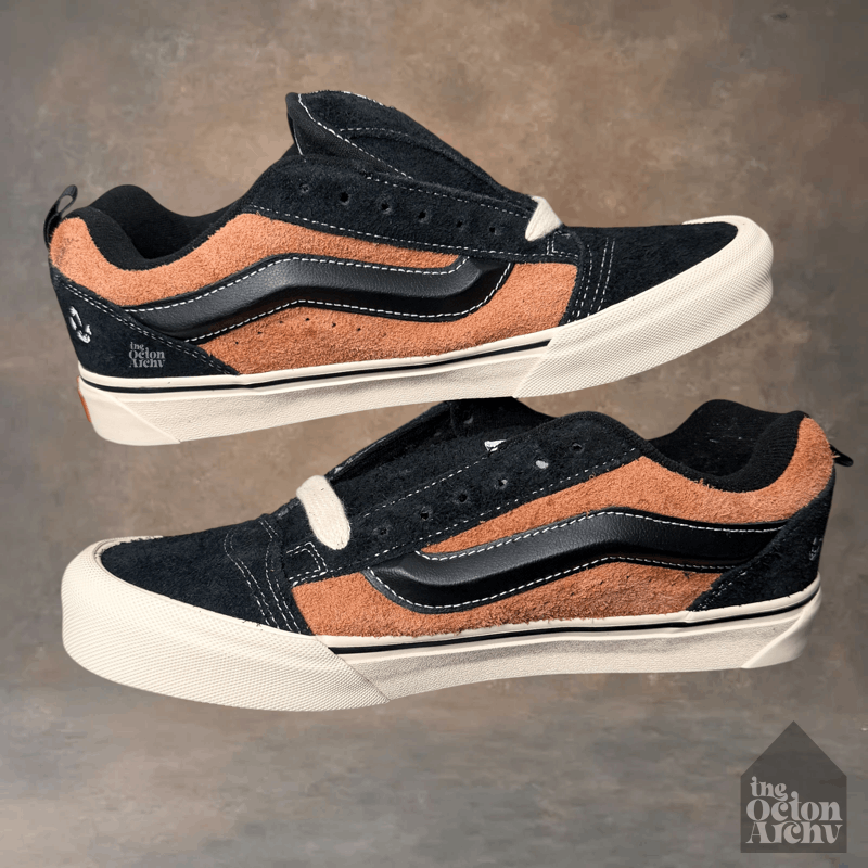 Disney × Vans Vans Knu Skool x Disney 'Lion King - Scar' VN0009QCYS8 Size US 9 / EU 42 - 5 Thumbnail
