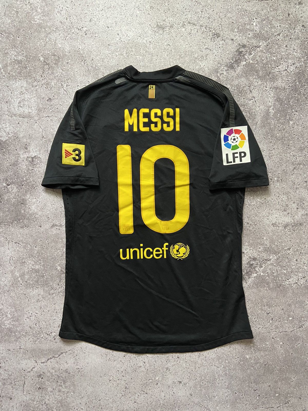 Nike Barcelona Messi 2011-12 Nike Player Version Jersey Size US L / EU 52-54 / 3 - 1 Thumbnail