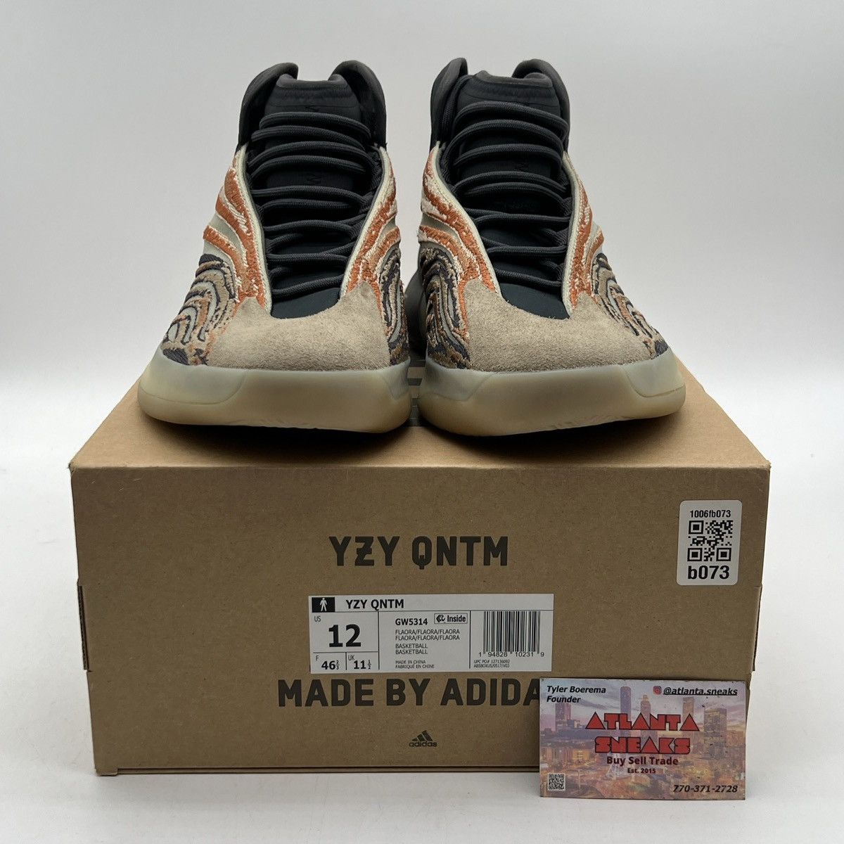 Adidas Yeezy quantum flash orange Size US 12 / EU 45 - 2 Thumbnail