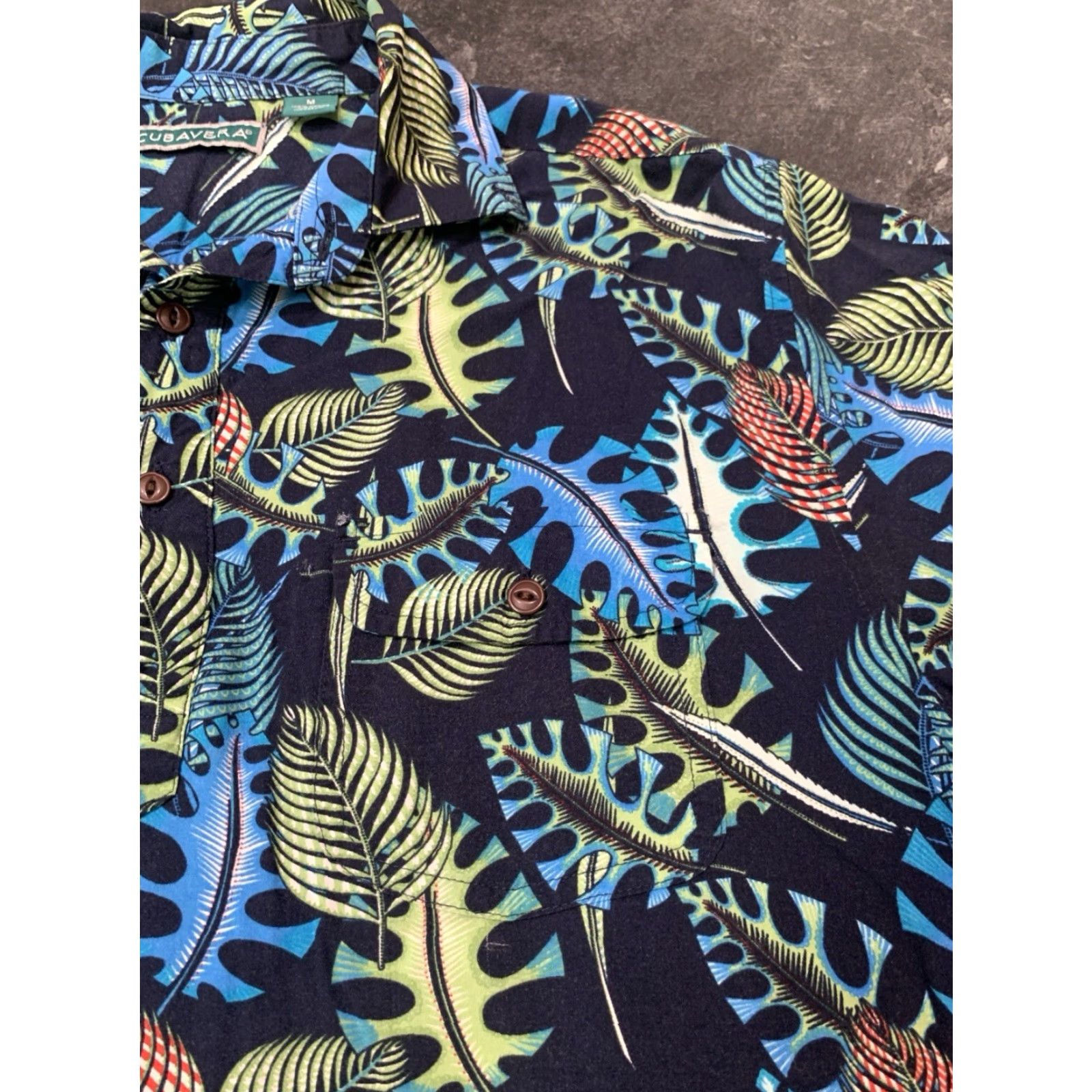 Cubavera VINTAGE Cubavera Hawaiian Shirt Men Medium Blue Floral Short Sleeve Pullover Rayon M Size US M / EU 48-50 / 2 - 4 Thumbnail
