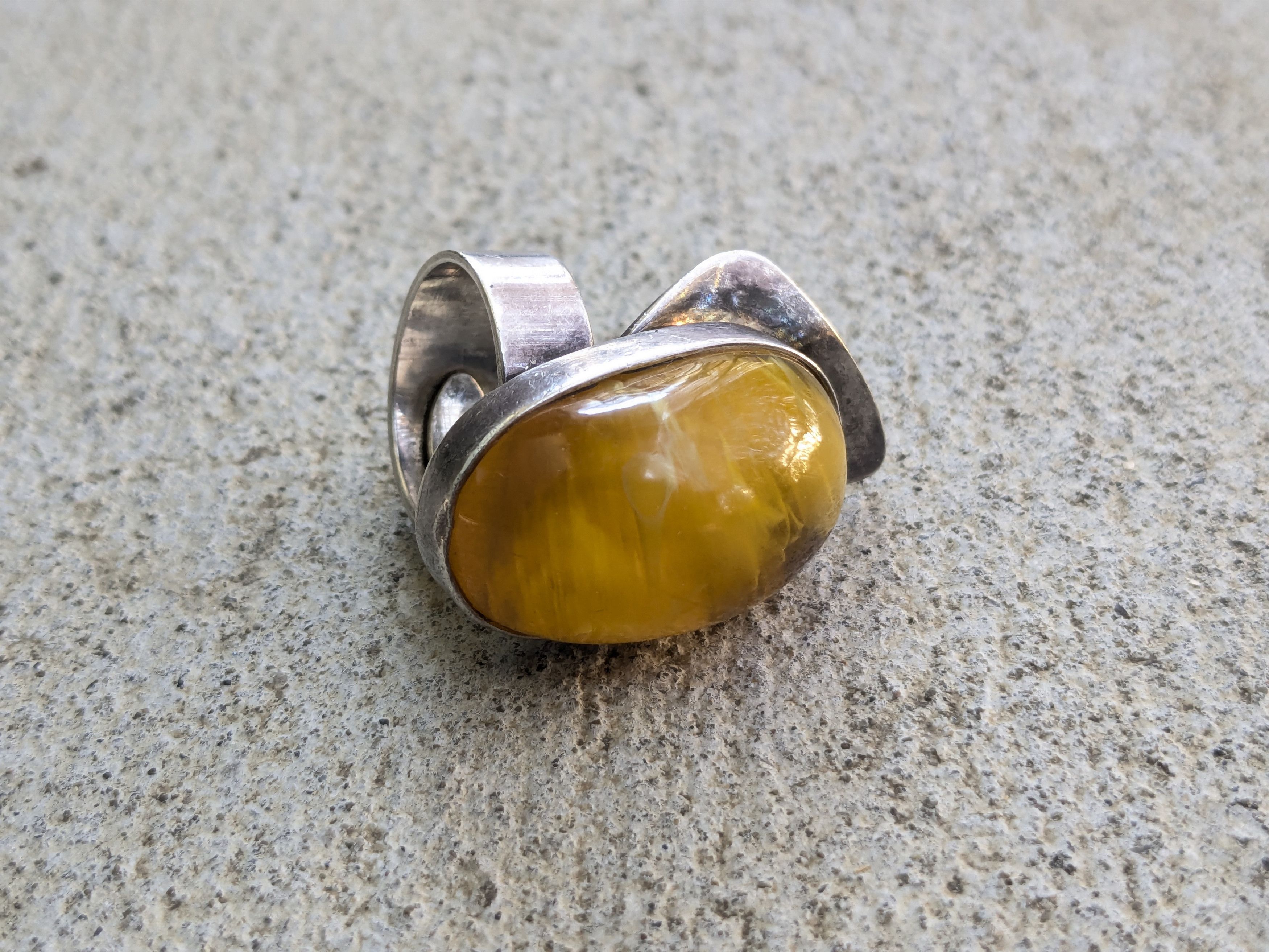 Jewelry Vintage Sterling Silver Ring Amber 5.75 Asymmetrical Size ONE SIZE - 3 Thumbnail