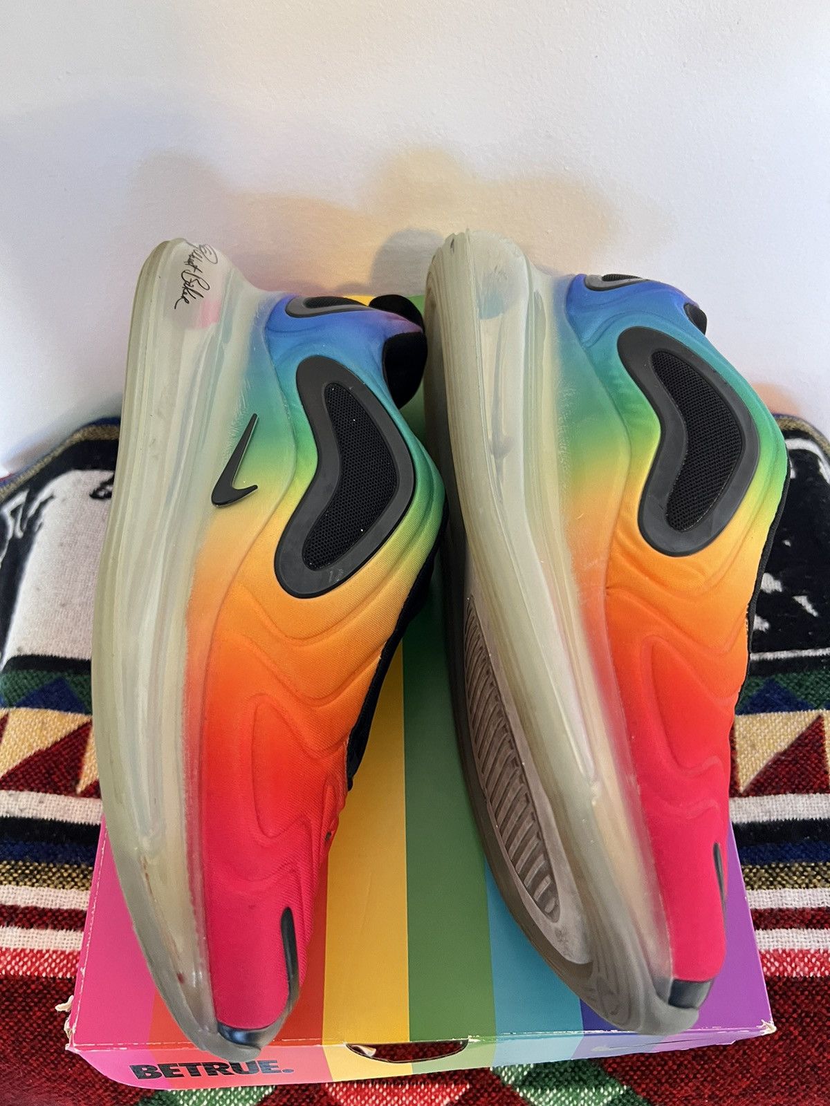 Nike AIR MAX 720 BETRUE Size US 10.5 / EU 43-44 - 3 Thumbnail