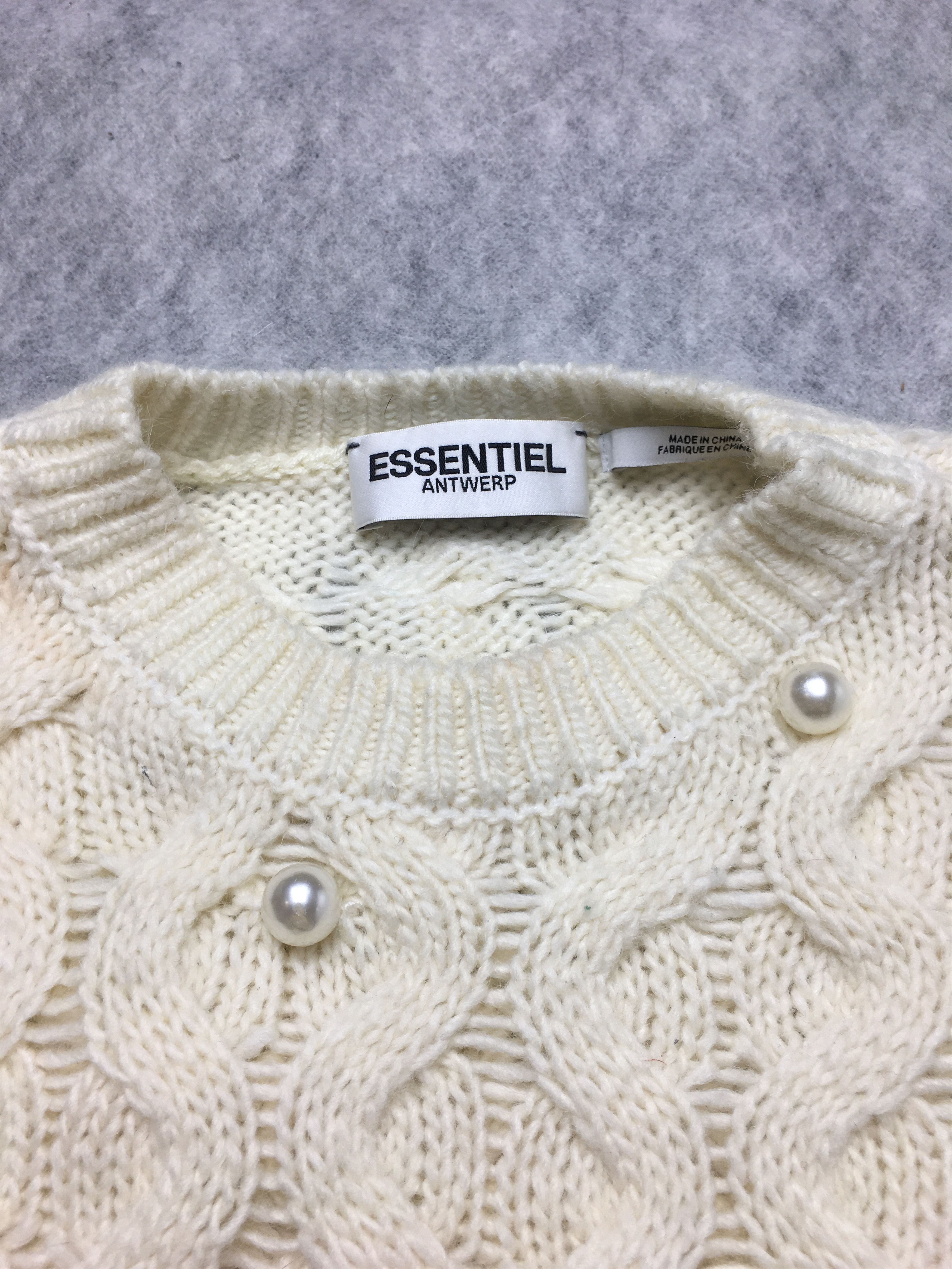 Essentiel Antwerp Essential Antwerp Cable Knitted Sweater Pearl Embellishments Size S / US 4 / IT 40 - 13 Thumbnail