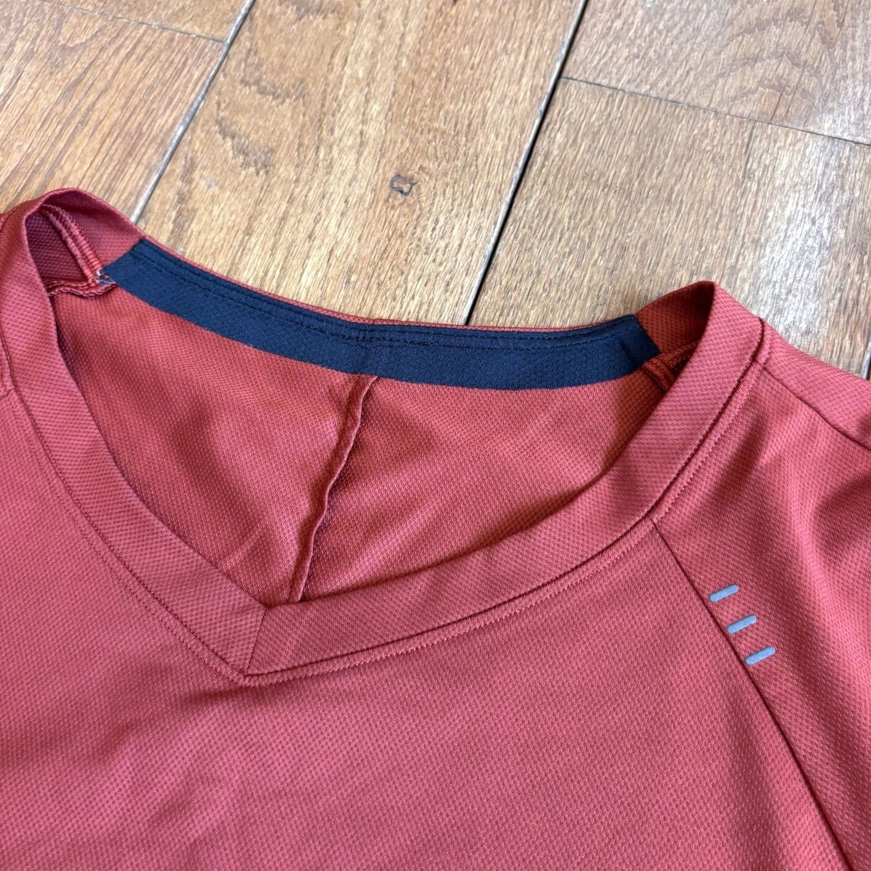 Lululemon VINTAGE? No. Size US L / EU 52-54 / 3 - 7 Thumbnail