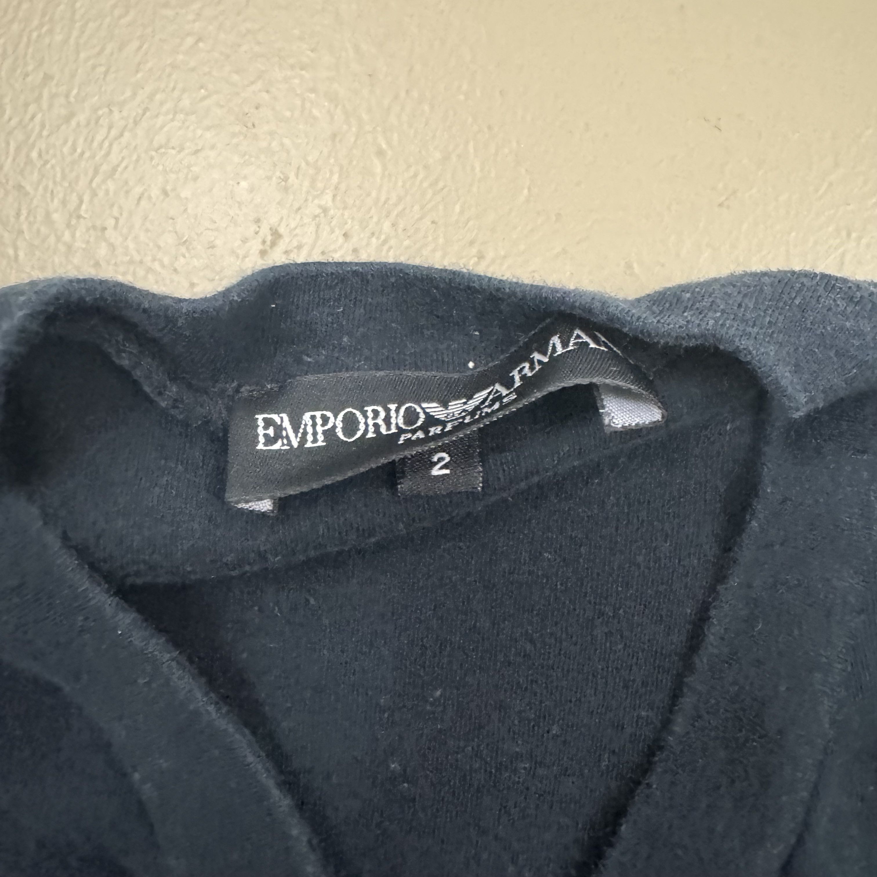 Designer × Emporio Armani × Vintage VTG 90s Y2K Emporio Armani Pronouns V Neck T Shirt Size XS / US 0-2 / IT 36-38 - 3 Thumbnail