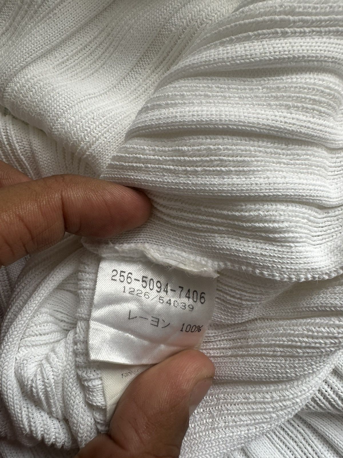 Gucci Gucci Tom Ford Era 1996 Ribbed Knit Cardigan Size US M / EU 48-50 / 2 - 13 Thumbnail