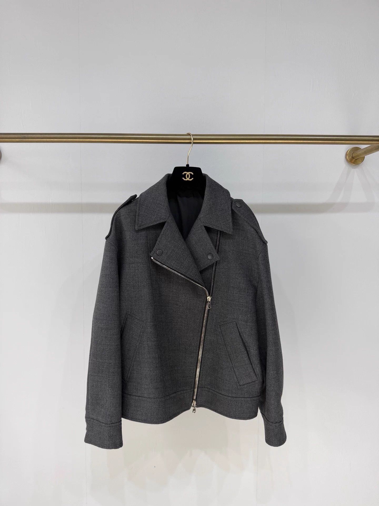 Brunello Cucinelli Brunello Cucinelli Gray Wool Jacket 40 Unworn Size S / US 4 / IT 40 - 1 Thumbnail