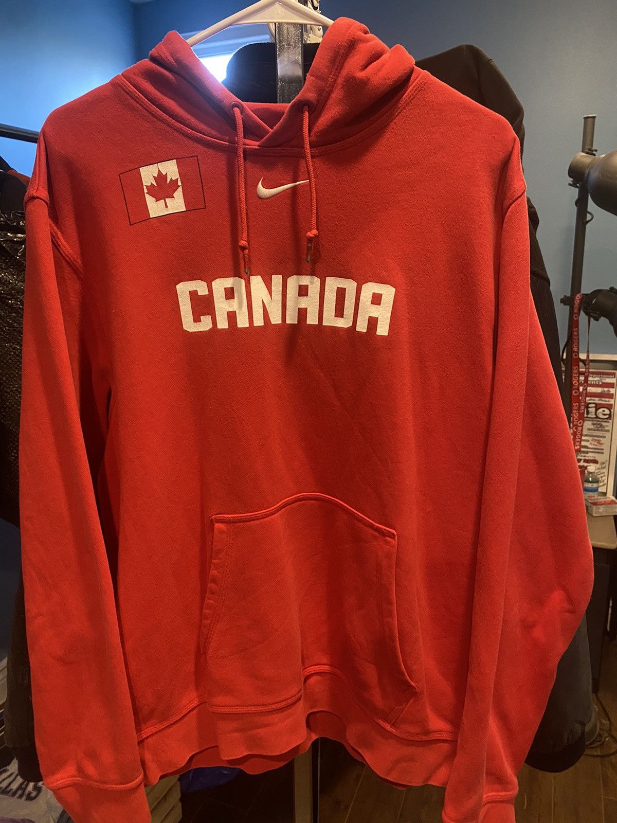 Nike × Vintage Vintage Nike Canada hoodie Size US L / EU 52-54 / 3 - 1 Thumbnail