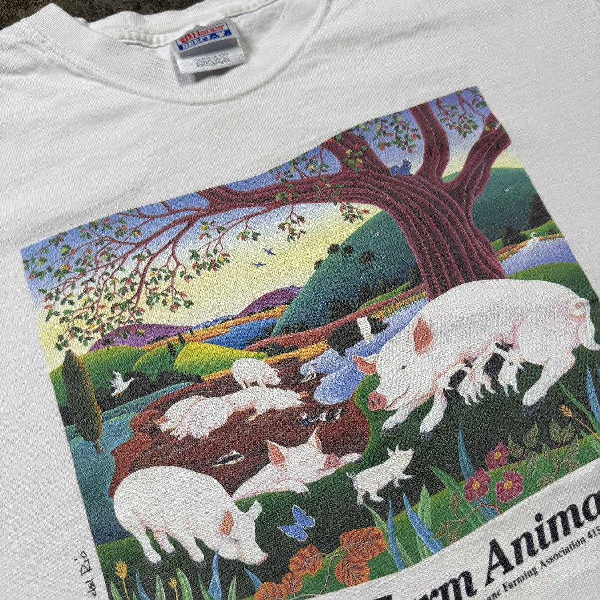 Vintage vintage protect farm animals art tshirt Size US L / EU 52-54 / 3 - 4 Thumbnail