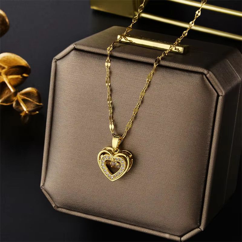 Jewelry Cute Heart Crystal Pendant Necklace Size ONE SIZE - 5 Thumbnail