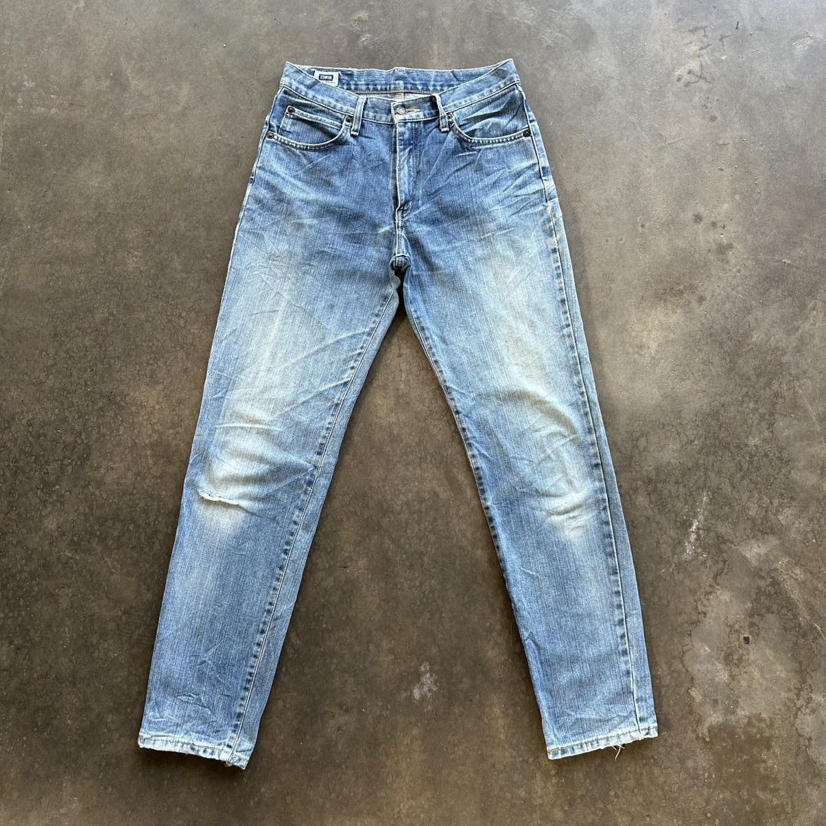 Japanese Brand Vintage Edwin Distressed Faded Denim Jean Pant W28 Size US 28 / EU 44 - 1 Thumbnail