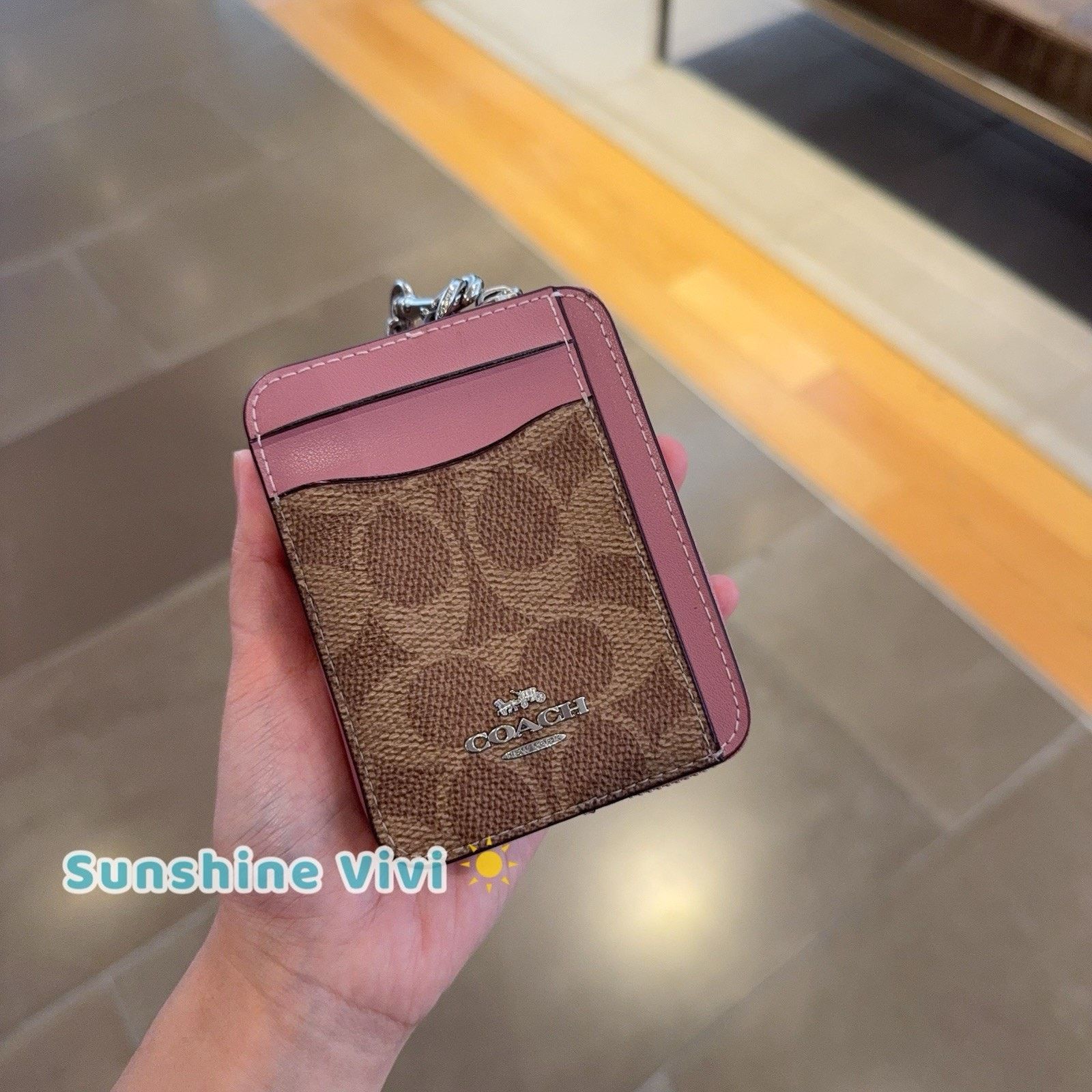 Coach NWT Coach CW883 Zip Card Case Signature Canvas In Dusty Pink Size ONE SIZE - 2 Thumbnail
