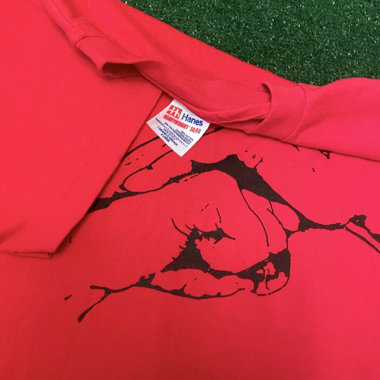 Vintage VINTAGE 90s Knuckles Fistfight Hands Tuff Guy Fighting VTG Shirt Mens XL Red 90s Punk Hip Hop Grunge Size US XL / EU 56 / 4 - 2 Thumbnail