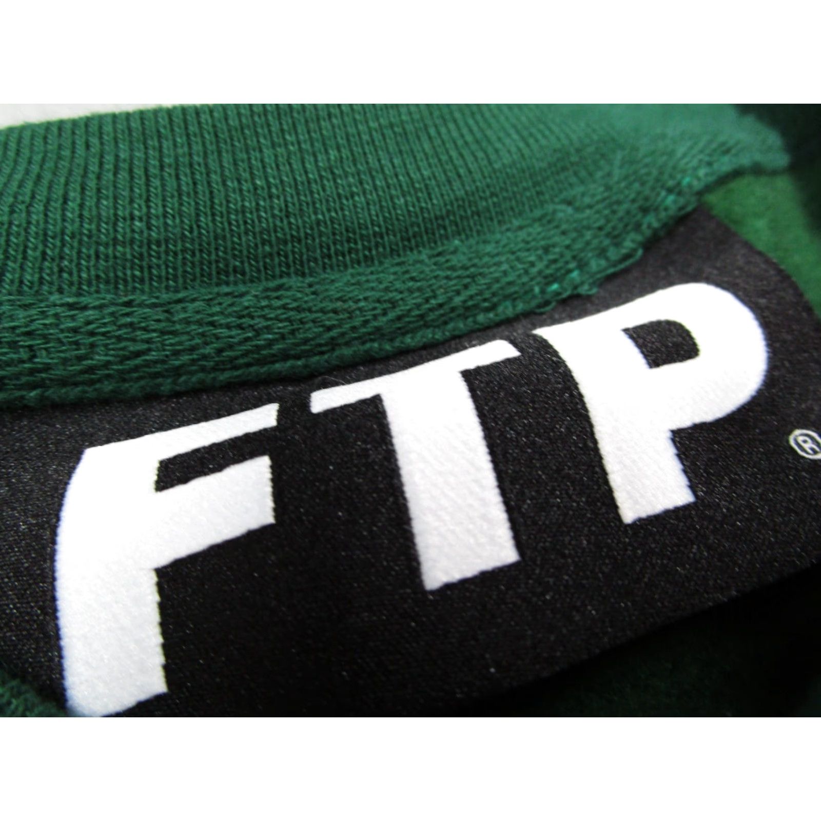 Vintage FTP Crewneck Sweatshirt Men's Small Green Fleece Long Sleeve Pullover Size US S / EU 44-46 / 1 - 3 Thumbnail