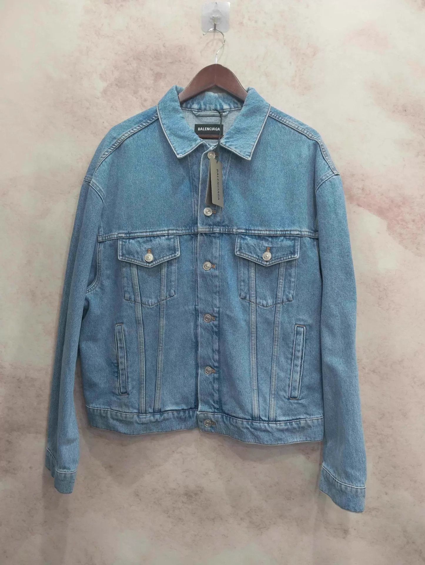 Balenciaga Balenciaga 7-Lang Print Logo Oversized Denim Jkt 48 Size US M / EU 48-50 / 2 - 1 Thumbnail