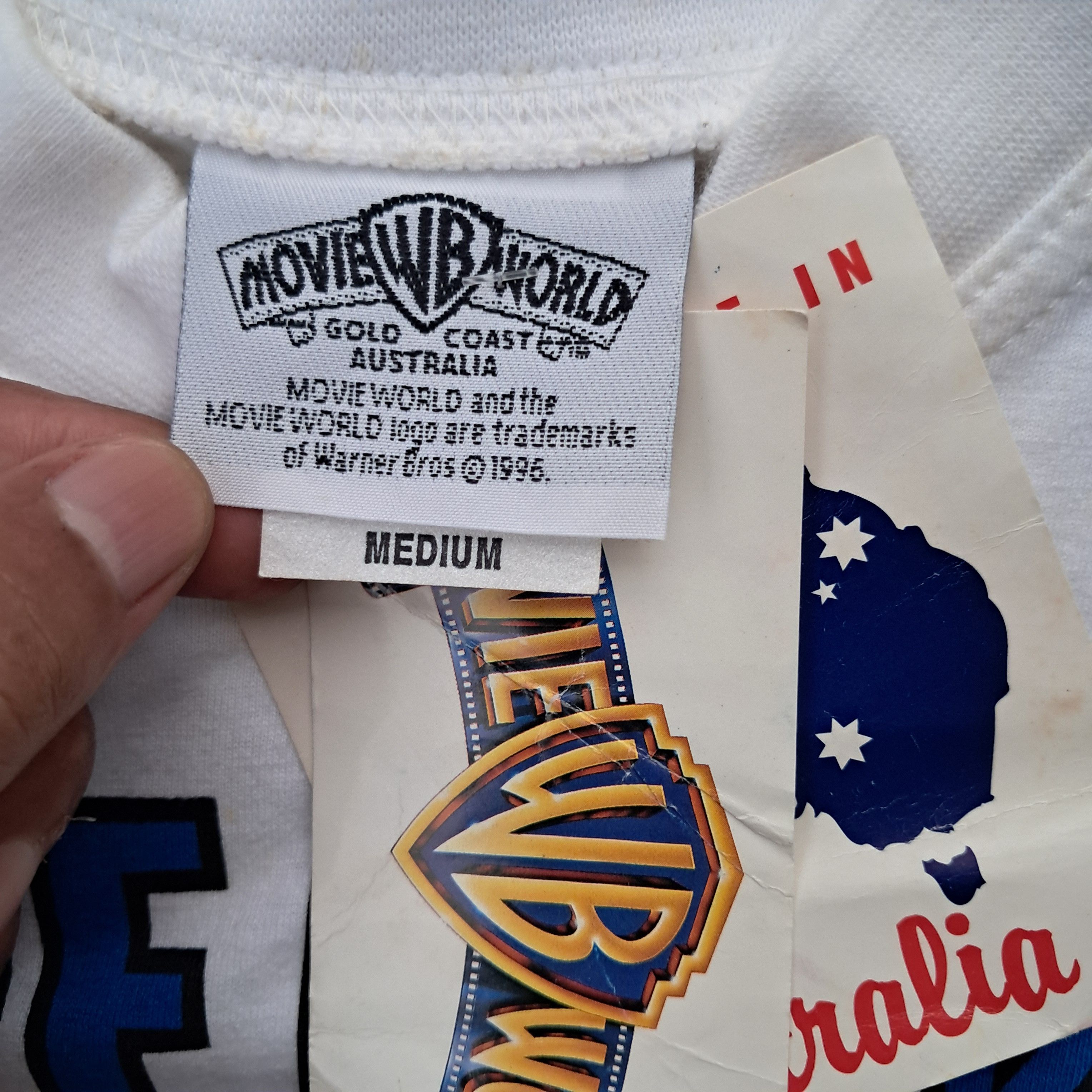 Warner Bros Vintage Tee Movie World WB Gold Coast Australia by WB "94 Size US M / EU 48-50 / 2 - 3 Thumbnail