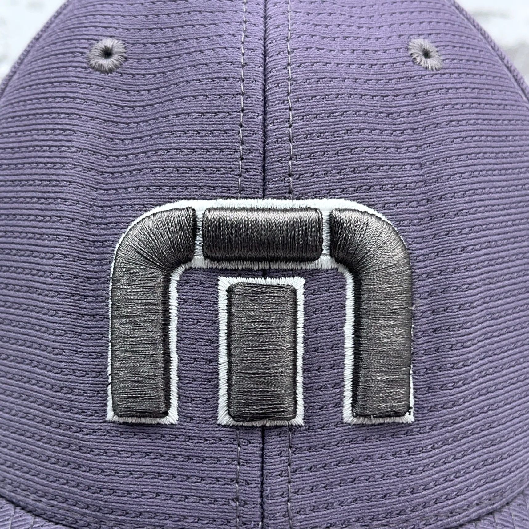 TravisMathew Travis Mathew Hat Cap Stretch Flex Fit L/XL Gray Performance Lightweight Golf Hat Mens Size ONE SIZE - 2 Thumbnail