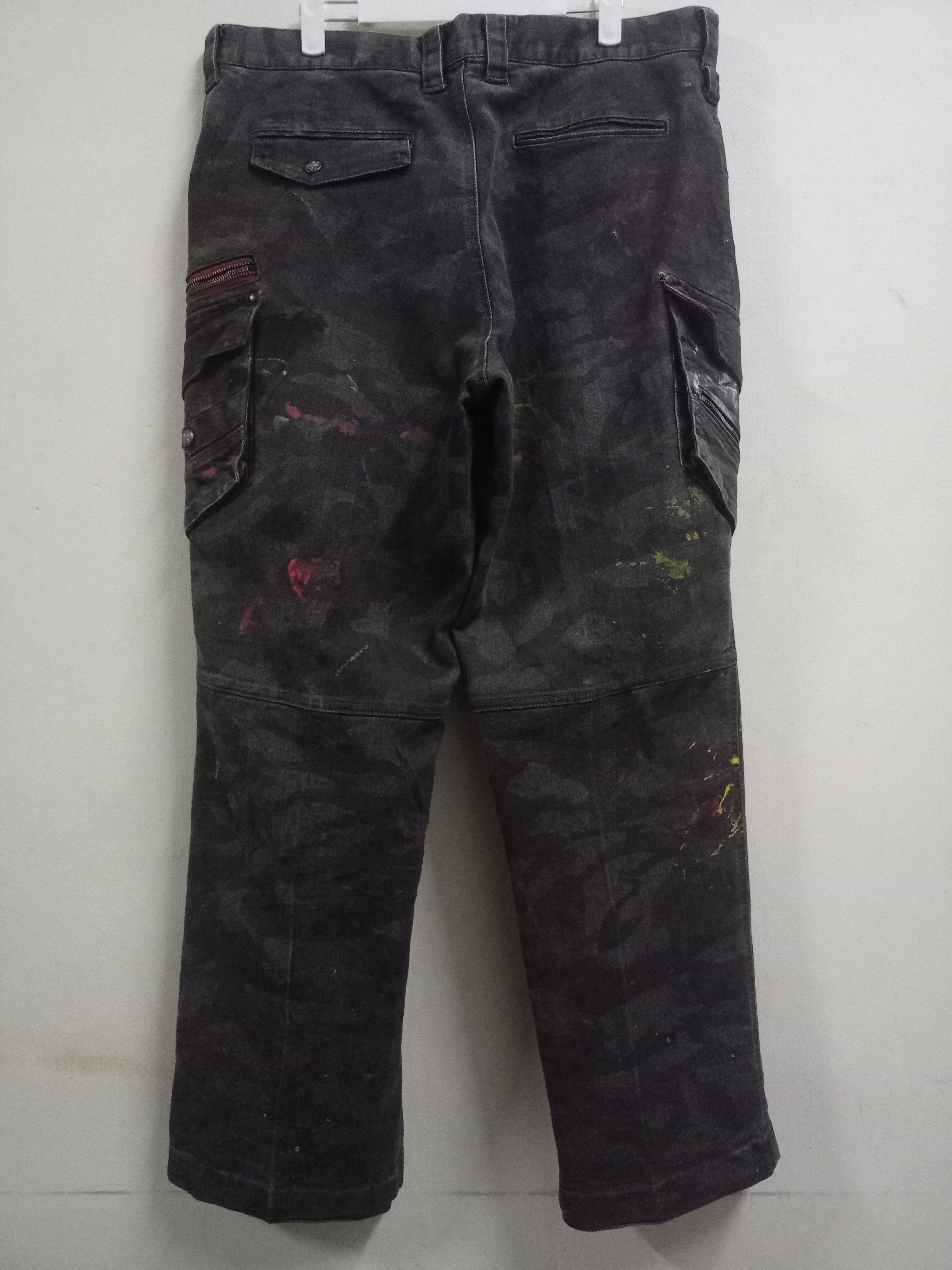 Japanese Brand Vintage Japanese Brand Painted Cargo Baggy Denim Pants Size US 34 / EU 50 - 4 Thumbnail