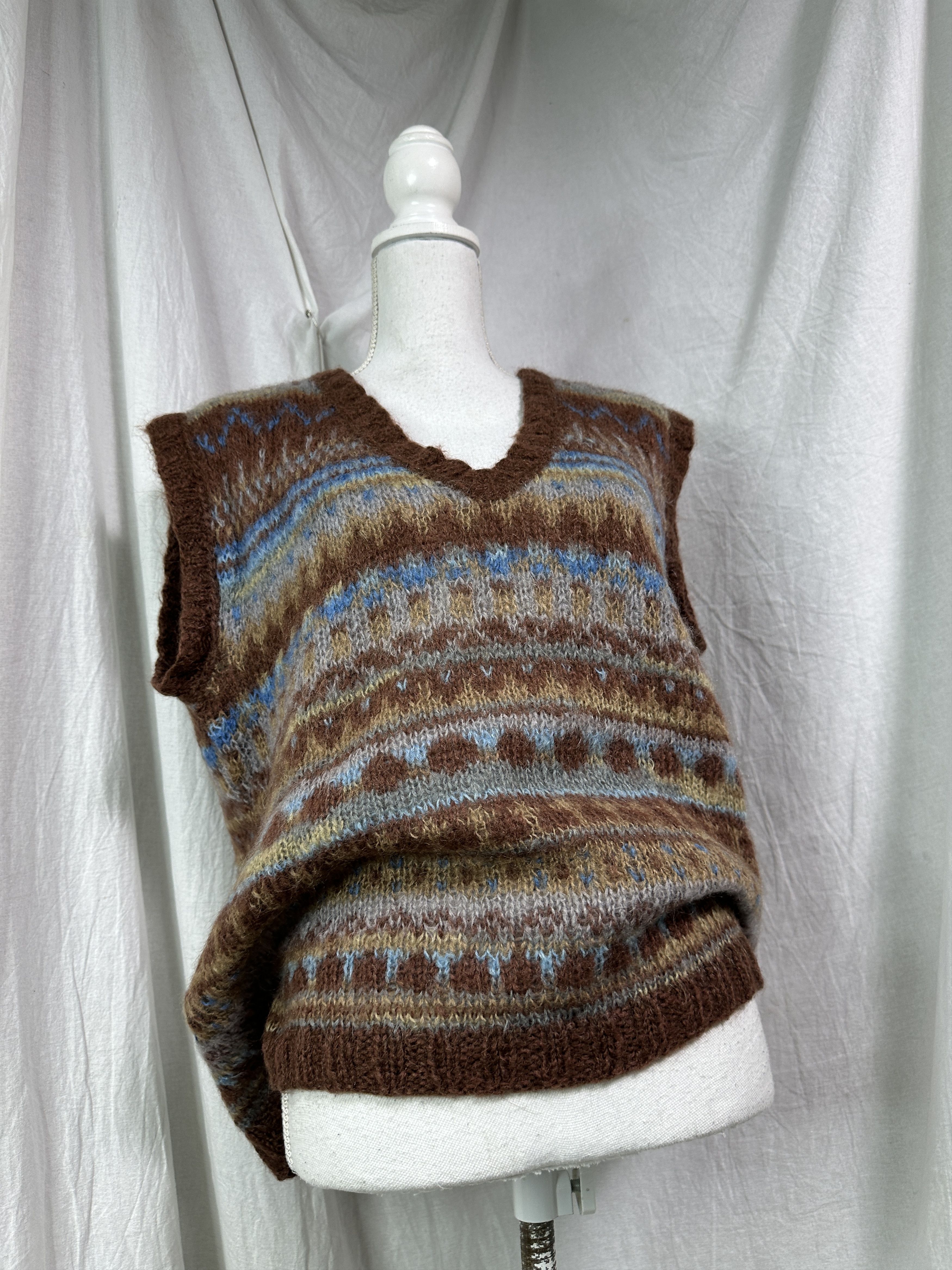 Vintage Vintage Handmade Mohair Eclectic Grandpa Vest Y2K Size US L / EU 52-54 / 3 - 1 Thumbnail