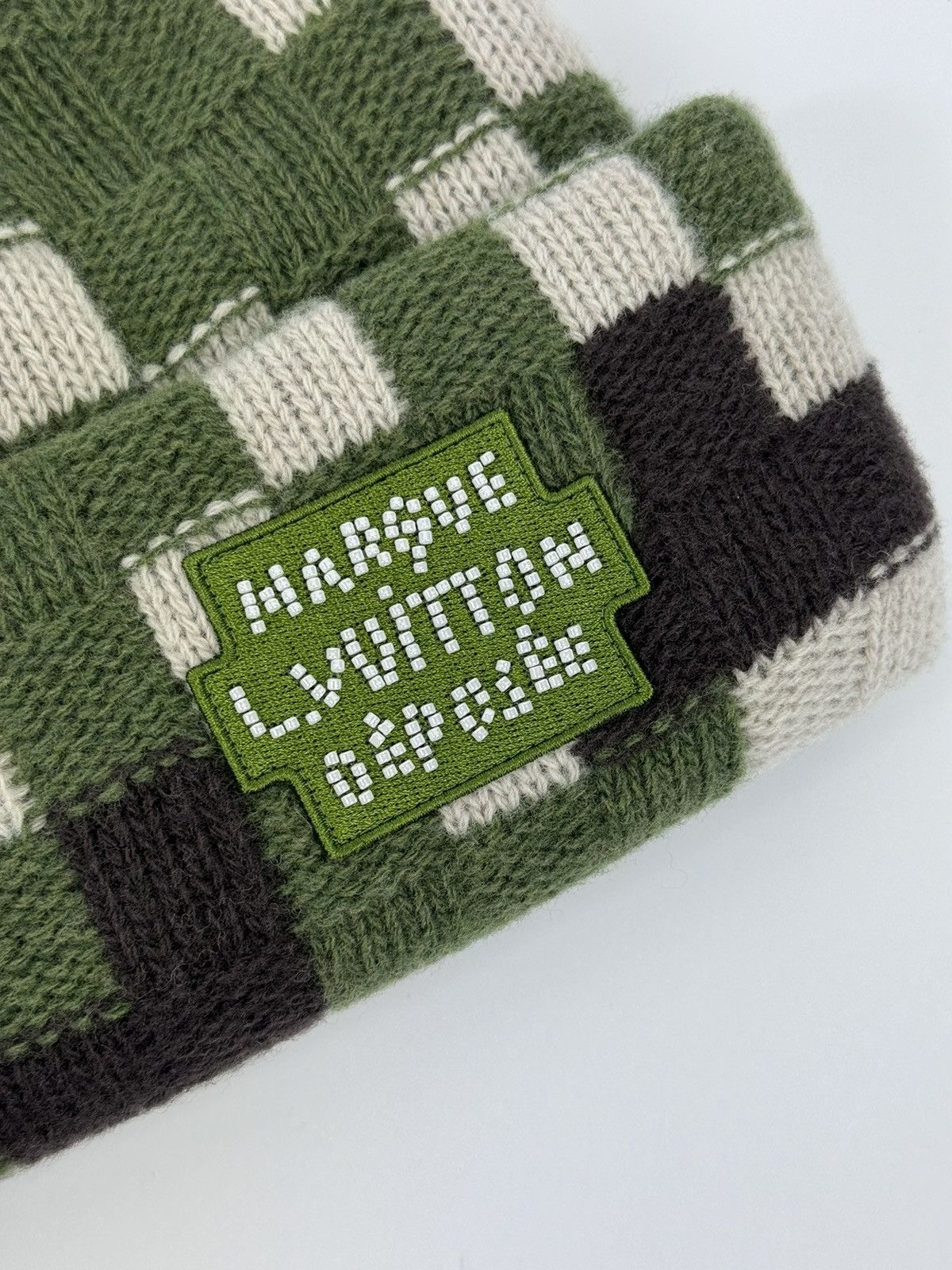 Louis Vuitton CAMOUFLAGE BONNET M7368A Size ONE SIZE - 4 Thumbnail