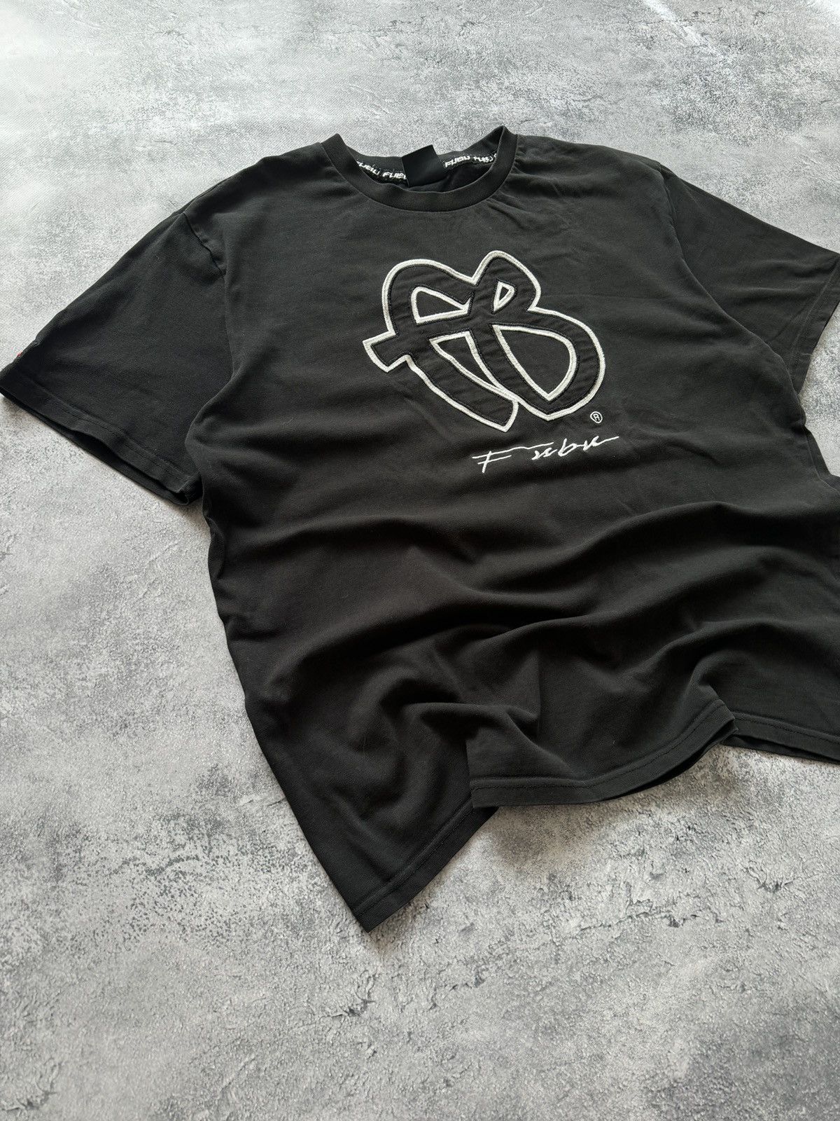 Fubu × Vintage Fubu Big Logo Black T-Shirt Size US M / EU 48-50 / 2 - 3 Thumbnail