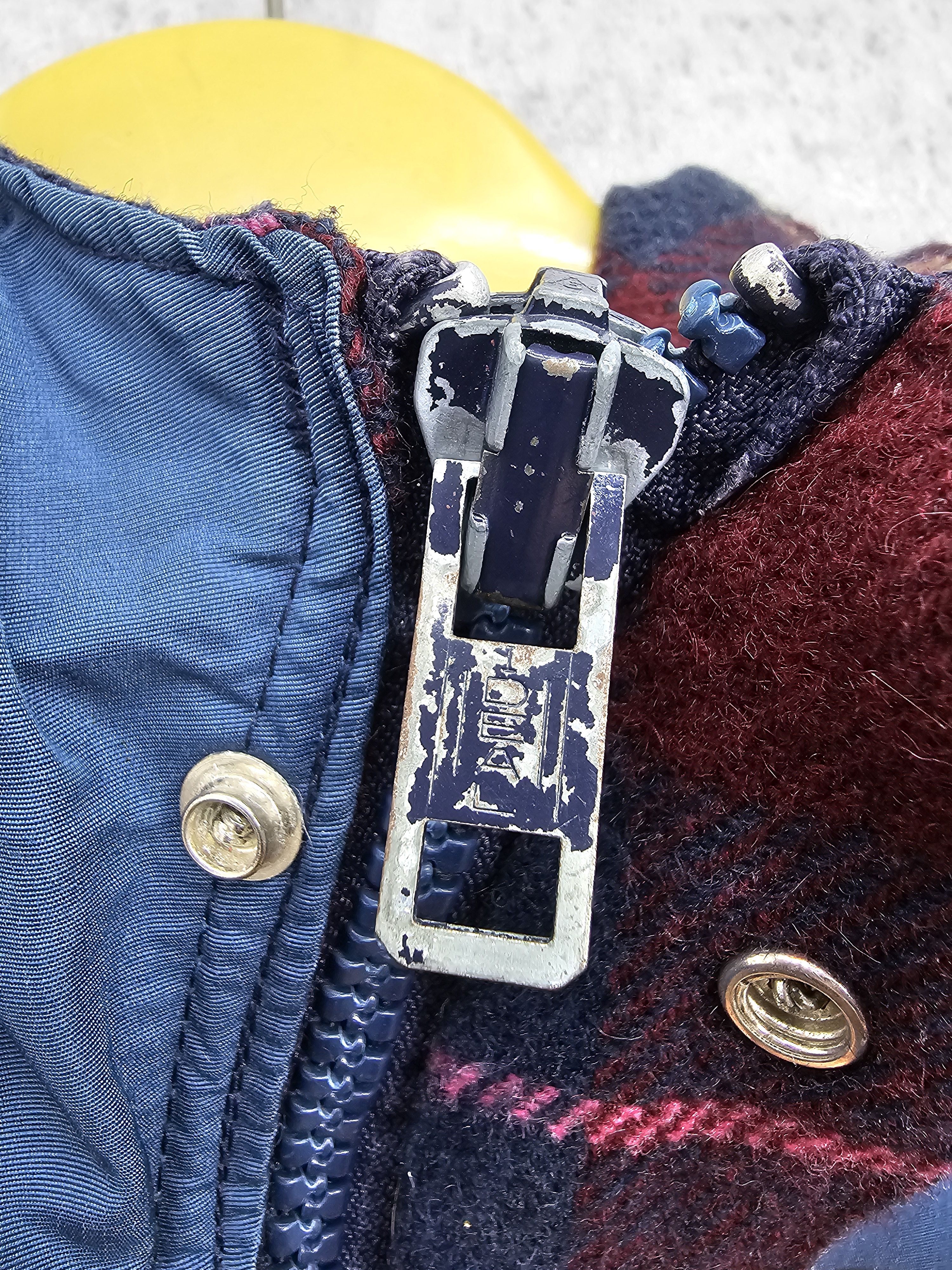 Other Vintage WOOLRICH Hiking Outdoor Wool Checked Jacket J0045 Size US S / EU 44-46 / 1 - 12 Thumbnail