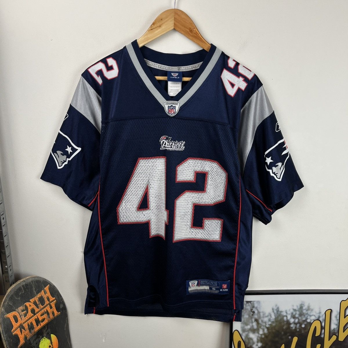 Reebok Green-Ellis 42 Reebok Patriots Jersey NFL Football Y2k 2011 Size US S / EU 44-46 / 1 - 1 Thumbnail
