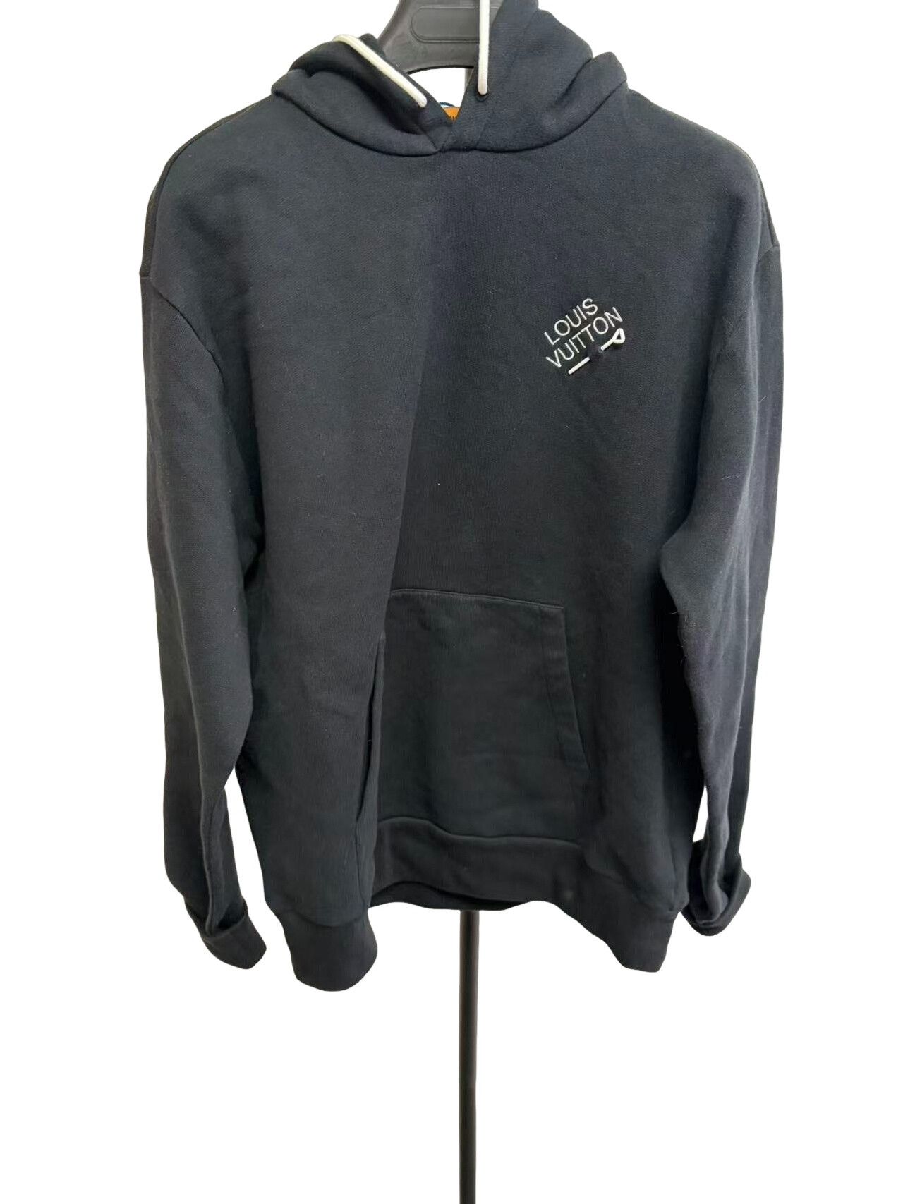 Louis Vuitton Louis Vuitton Logo Print Hoodie Size S Size US S / EU 44-46 / 1 - 1 Thumbnail